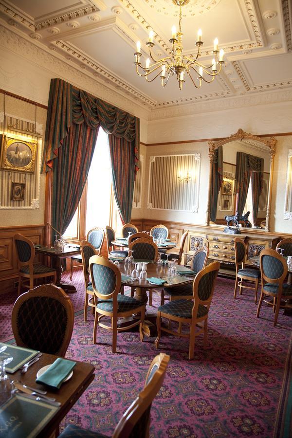 The Grand Hotel ラーウィック エクステリア 写真