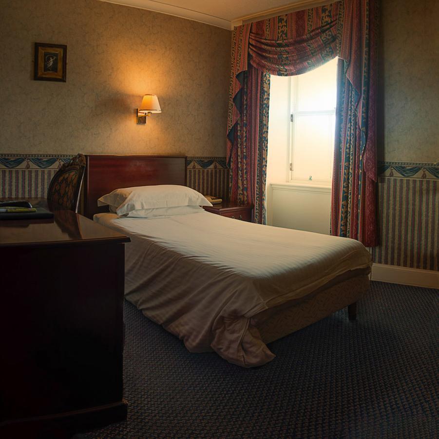 The Grand Hotel ラーウィック エクステリア 写真